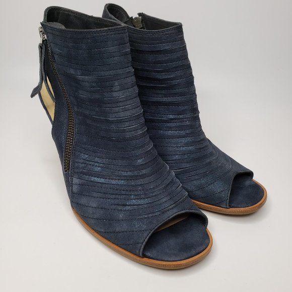 Paul Green Shoes - Paul Green Cayenne Metallic Leather Blue Slingback Heels 6.5